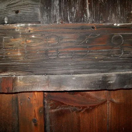 Grand Du Mayen De Planraveire アパート